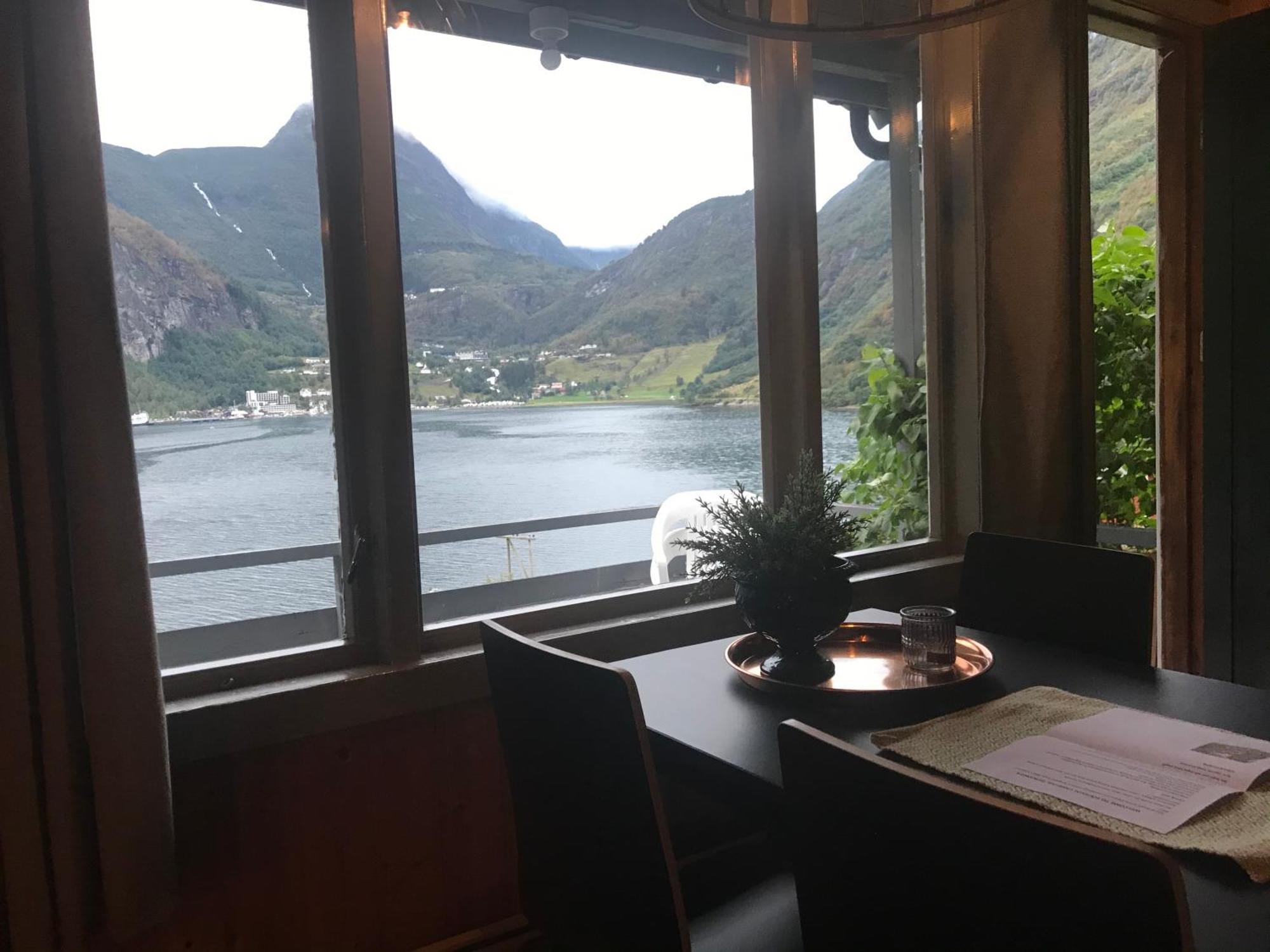 Solhaug Fjordcamping Geiranger Camera foto