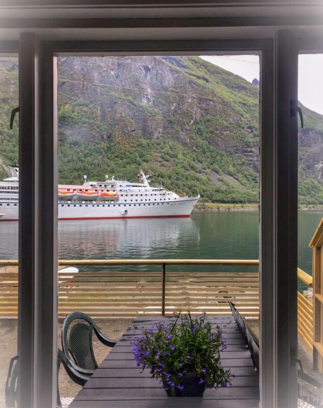 Solhaug Fjordcamping Villa Geiranger Esterno foto